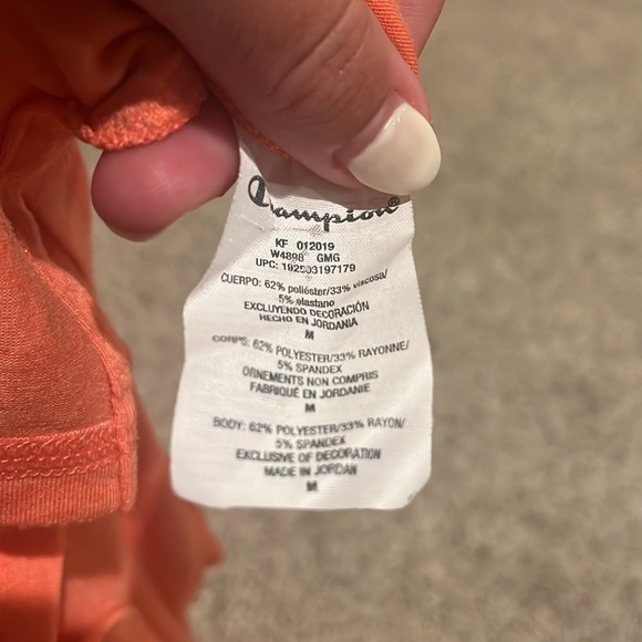 Champion Salmon Colored Key Hole Back Athletic Wear Size Medium - Picture 7 of 8